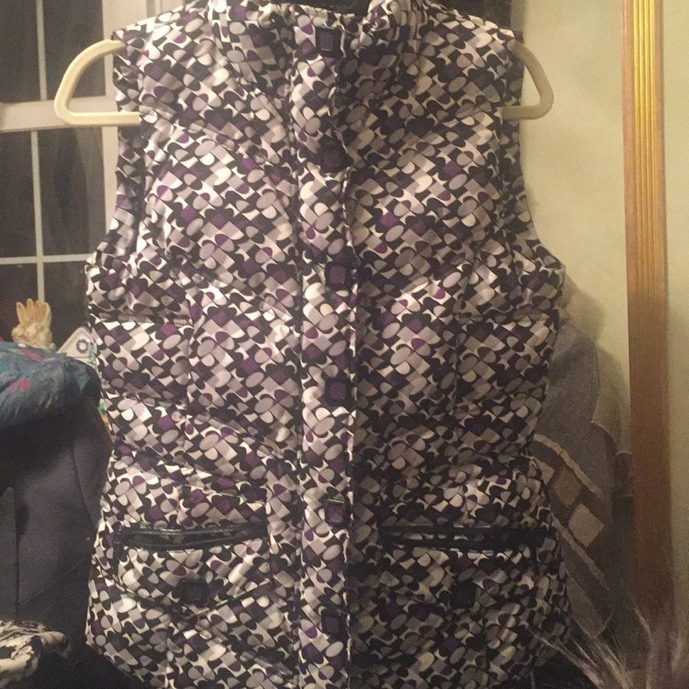 2 Pc Set Printed Puffer& Matching Turtleneck - image 1